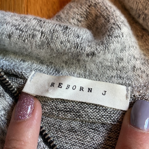NWT Reborn J 3/4 zip - Picture 3 of 5